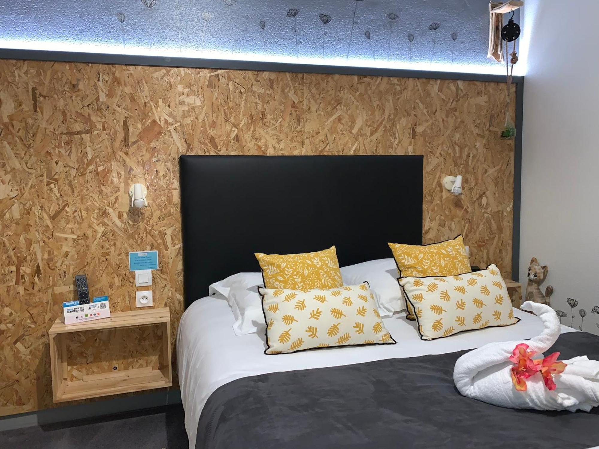 Hotel De France Citotel Рошвор Екстериор снимка